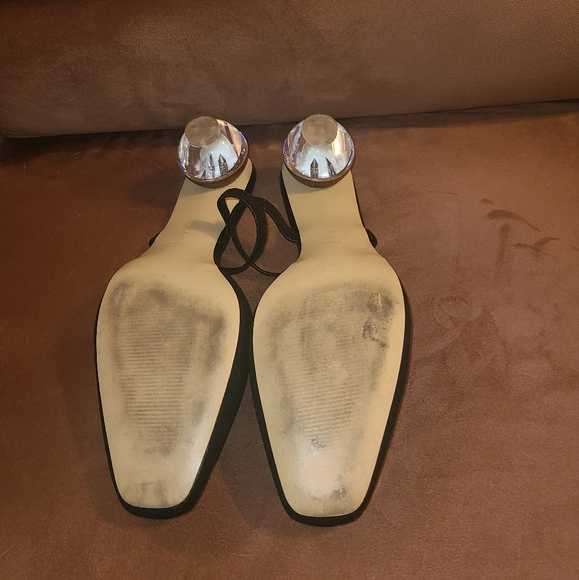 Spherical Clear Heel Slip On Pum - Picture 5 of 5
